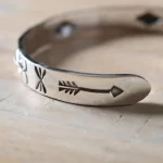 Barns Outfitters (BR-8004W) Repose Stamp Work Bangle - Image 3